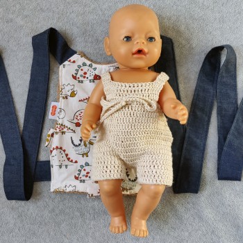 Handgemaakte poppendraagdoek Lars