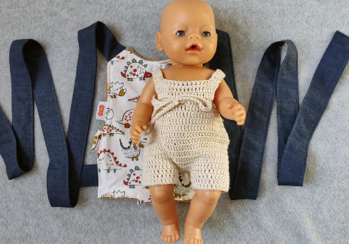 Handgemaakte poppendraagdoek Lars